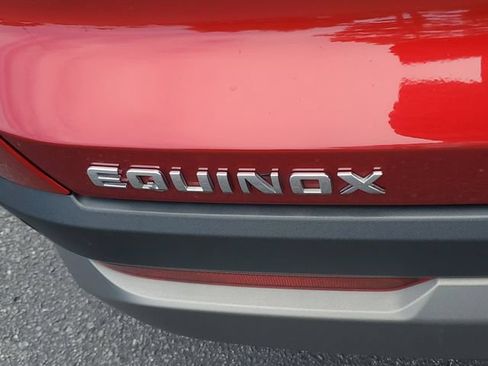 Certified 2025 Chevrolet Equinox LT w/ Safety and Technology Package FWD image 9