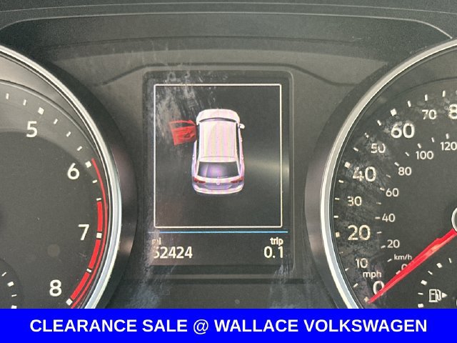 Used 2020 Volkswagen Tiguan SE R-Line FWD image 21