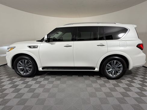 Used 2022 INFINITI QX80 Luxe w/ Cargo Package RWD image 2