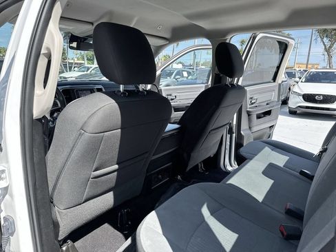 Used 2022 RAM 1500 Classic SLT RWD image 34