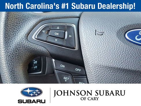 Used 2017 Ford Focus SE image 18