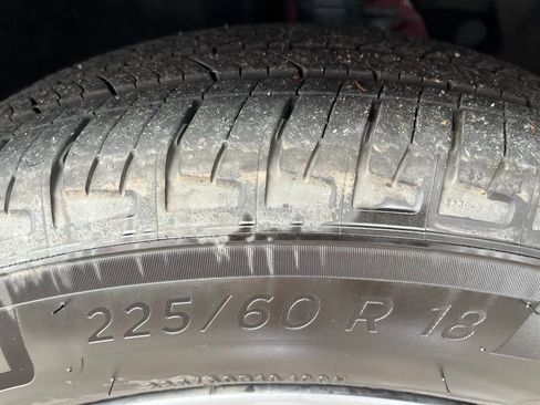 Used 2025 Ford Escape ST-Line image 28