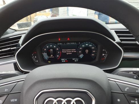 Used 2025 Audi Q3 2.0T Premium AWD/4WD image 19
