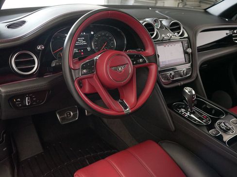 Used 2020 Bentley Bentayga AWD/4WD image 7