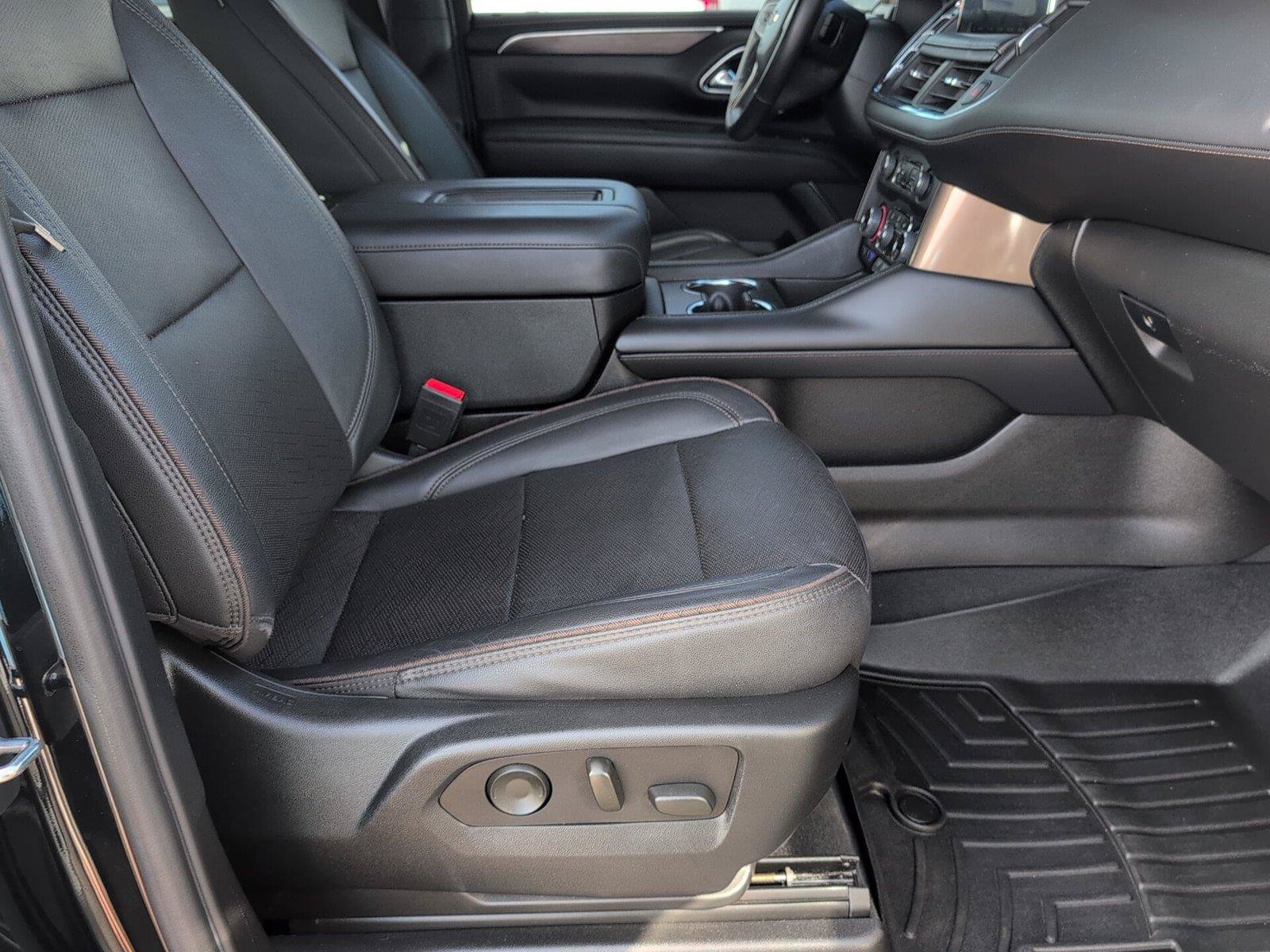 Used 2023 Chevrolet Tahoe High Country AWD/4WD image 41