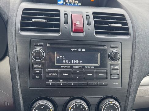 Used 2014 Subaru Forester 2.5i Premium w/ All-Weather Package image 12