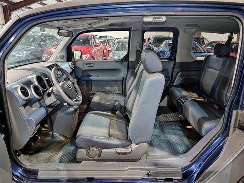 Used 2003 Honda Element EX image 16