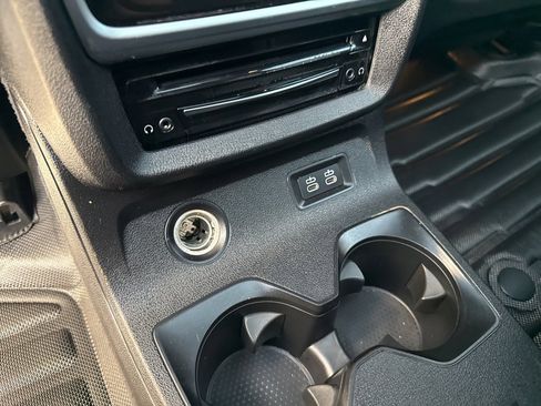 Used 2020 BMW X7 M50i w/ Dynamic Handling Package image 48