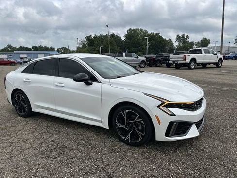 Used 2025 Kia K5 GT-Line AWD/4WD image 11