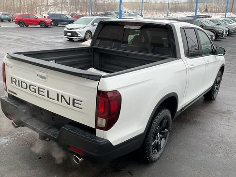 New 2026 Honda Ridgeline Black Edition image 5
