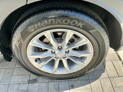 Used 2023 Honda CR-V EX image 11