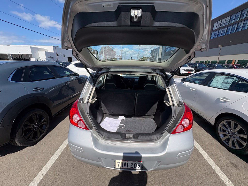 Used 2012 Nissan Versa 1.8 S FWD image 8