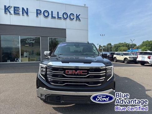 Used 2024 GMC Sierra 1500 SLT image 3