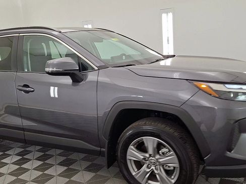 Certified 2025 Toyota RAV4 XLE w/ Convenience Package AWD/4WD image 6