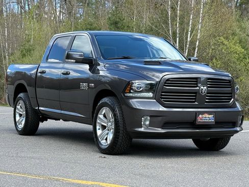 Used 2017 RAM 1500 Sport w/ Convenience Group AWD/4WD image 5