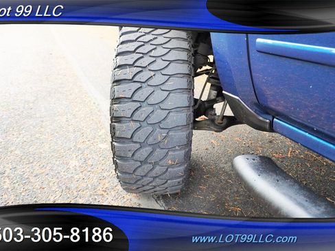 Used 2018 Chevrolet Silverado 1500 LT w/ All Star Edition AWD/4WD image 4