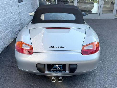 Used 2000 Porsche Boxster RWD image 32