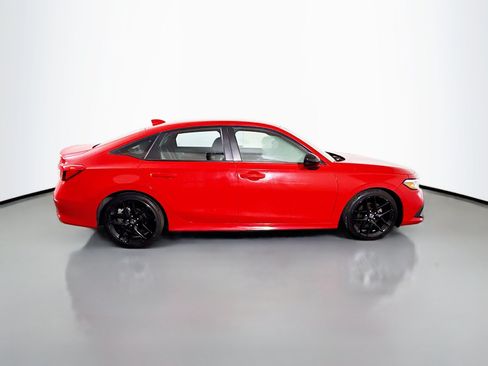 Used 2023 Honda Civic Sport image 11