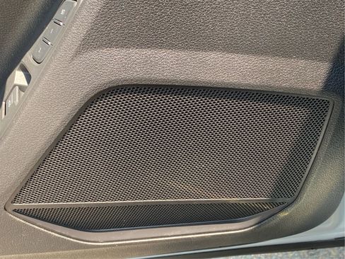 Used 2022 Audi Q3 2.0T Premium w/ Convenience Package image 39