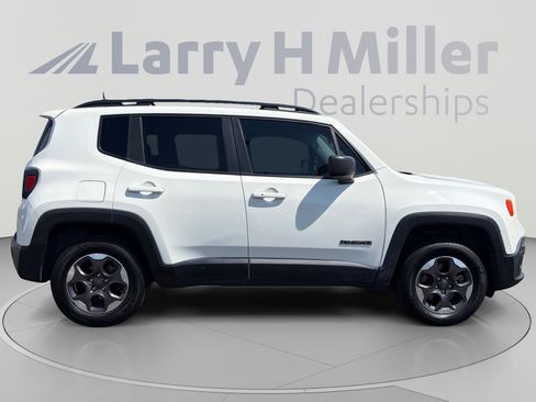 Used 2017 Jeep Renegade Sport w/ Power & Air Group AWD/4WD image 6