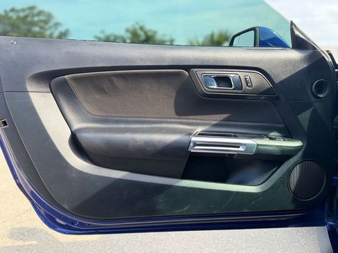 Used 2015 Ford Mustang Coupe w/ Equipment Group 051A RWD image 13