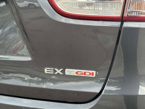 Used 2018 Kia Sorento EX FWD image 40