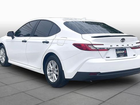 Used 2026 Toyota Camry LE w/ Convenience Package image 12