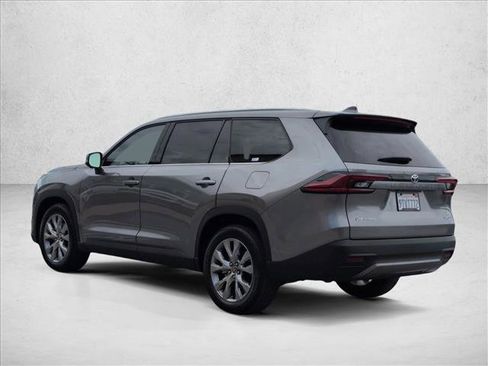 Used 2025 Toyota Grand Highlander AWD Hybrid image 8