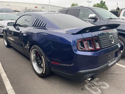 Used 2011 Ford Mustang GT Premium w/ GT Coupe Accessory Pkg 5 RWD image 4