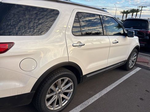Used 2017 Ford Explorer Limited w/ Equipment Group 301A image 4