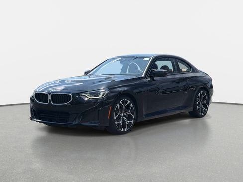 Used 2025 BMW 230i Coupe w/ Premium Package RWD image 7