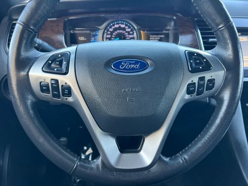 Used 2018 Ford Taurus Limited FWD image 23