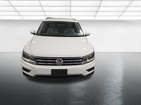 Used 2020 Volkswagen Tiguan S FWD image 9