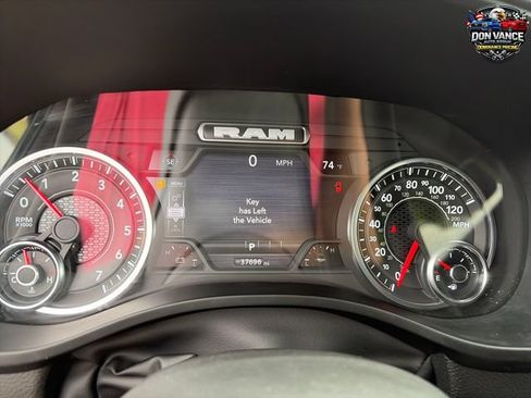 Used 2025 RAM 1500 Big Horn AWD/4WD image 15