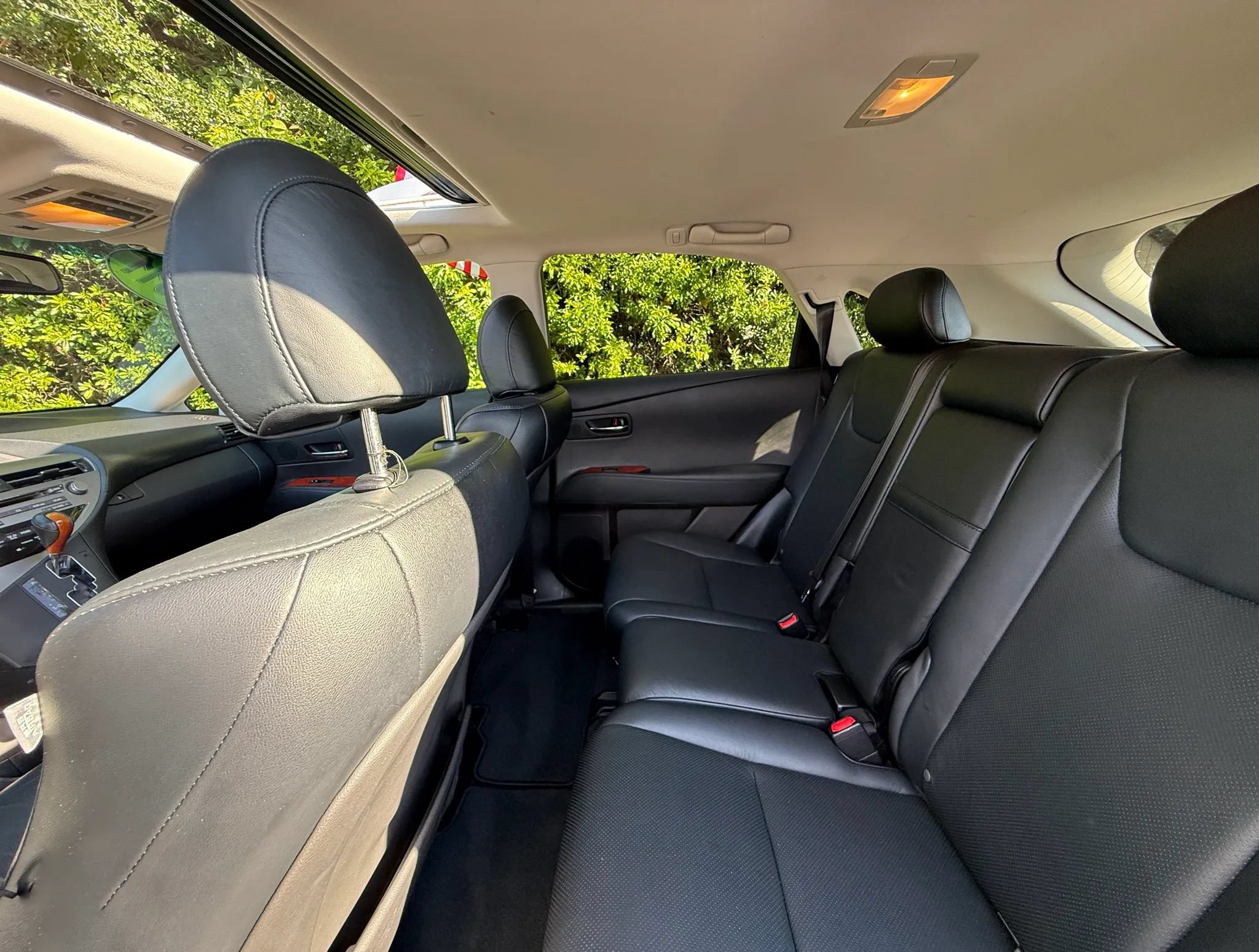 Used 2011 Lexus RX 350 AWD w/ Premium Pkg image 31
