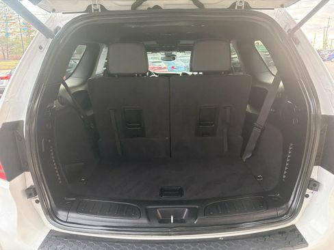 Used 2024 Dodge Durango GT image 10