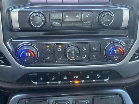 Used 2015 GMC Sierra 1500 SLT w/ SLT Crew Cab Value Package AWD/4WD image 22