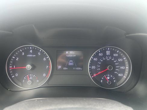 Used 2020 Kia Forte LXS FWD image 17