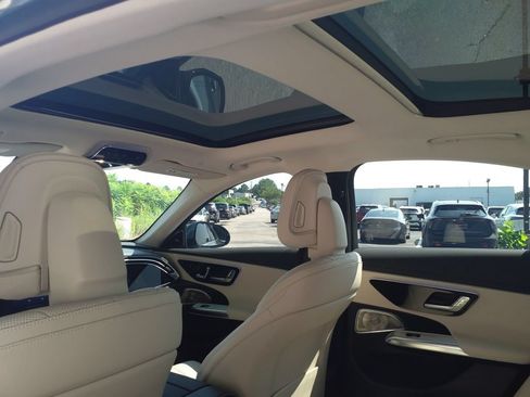 Certified 2025 Mercedes-Benz E 450 4MATIC Sedan image 21