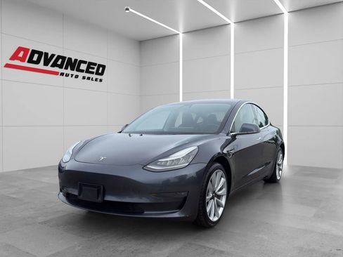 Used 2018 Tesla Model 3 Long Range AWD/4WD image 3