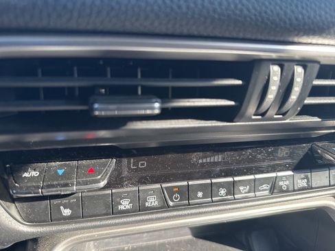 Used 2024 MAZDA CX-90 Plug-In Hybrid w/ Preferred image 19