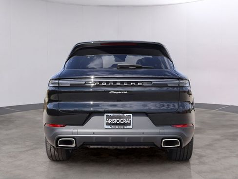 New 2026 Porsche Cayenne AWD/4WD image 7