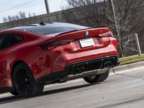 Used 2026 BMW M4 Competition w/ Executive Package image 6