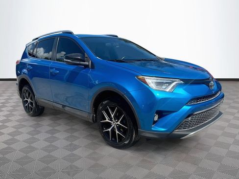 Used 2016 Toyota RAV4 SE FWD image 4
