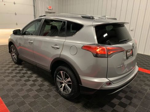Used 2017 Toyota RAV4 XLE image 3
