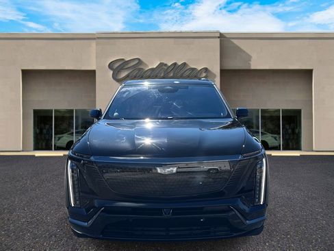 New 2026 Cadillac Vistiq Sport image 8