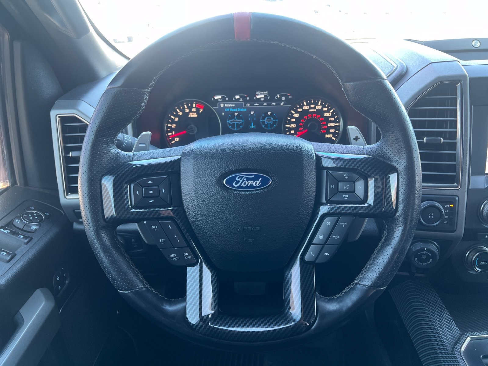 Used 2018 Ford F150 Raptor w/ Equipment Group 802A Luxury AWD/4WD image 14