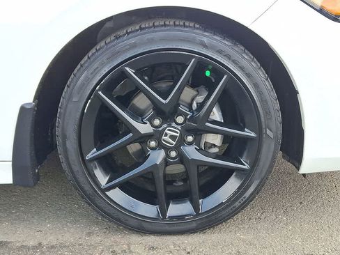 Certified 2023 Honda Civic Sport image 26