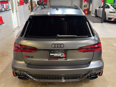 Used 2023 Audi RS 6 w/ Carbon Optic Package AWD/4WD image 9