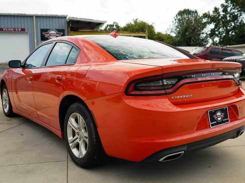 Used 2023 Dodge Charger SXT RWD image 4
